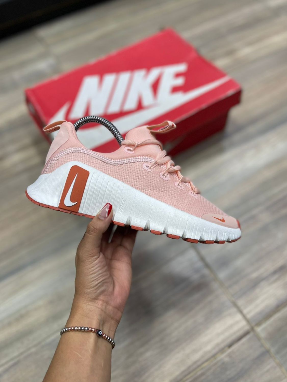 NIKE METCON FREE