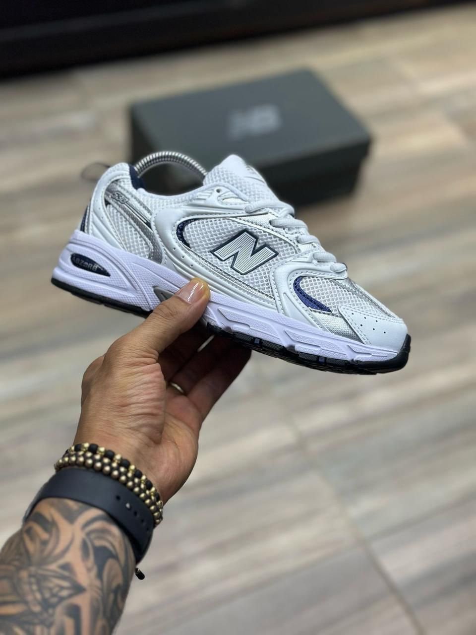 NEW BALANCE 530