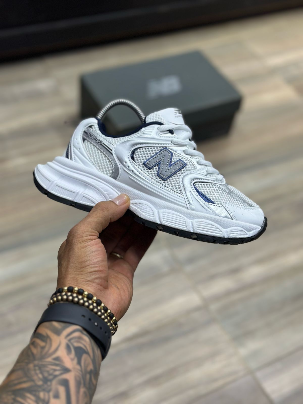NEW BALANCE 530 V2
