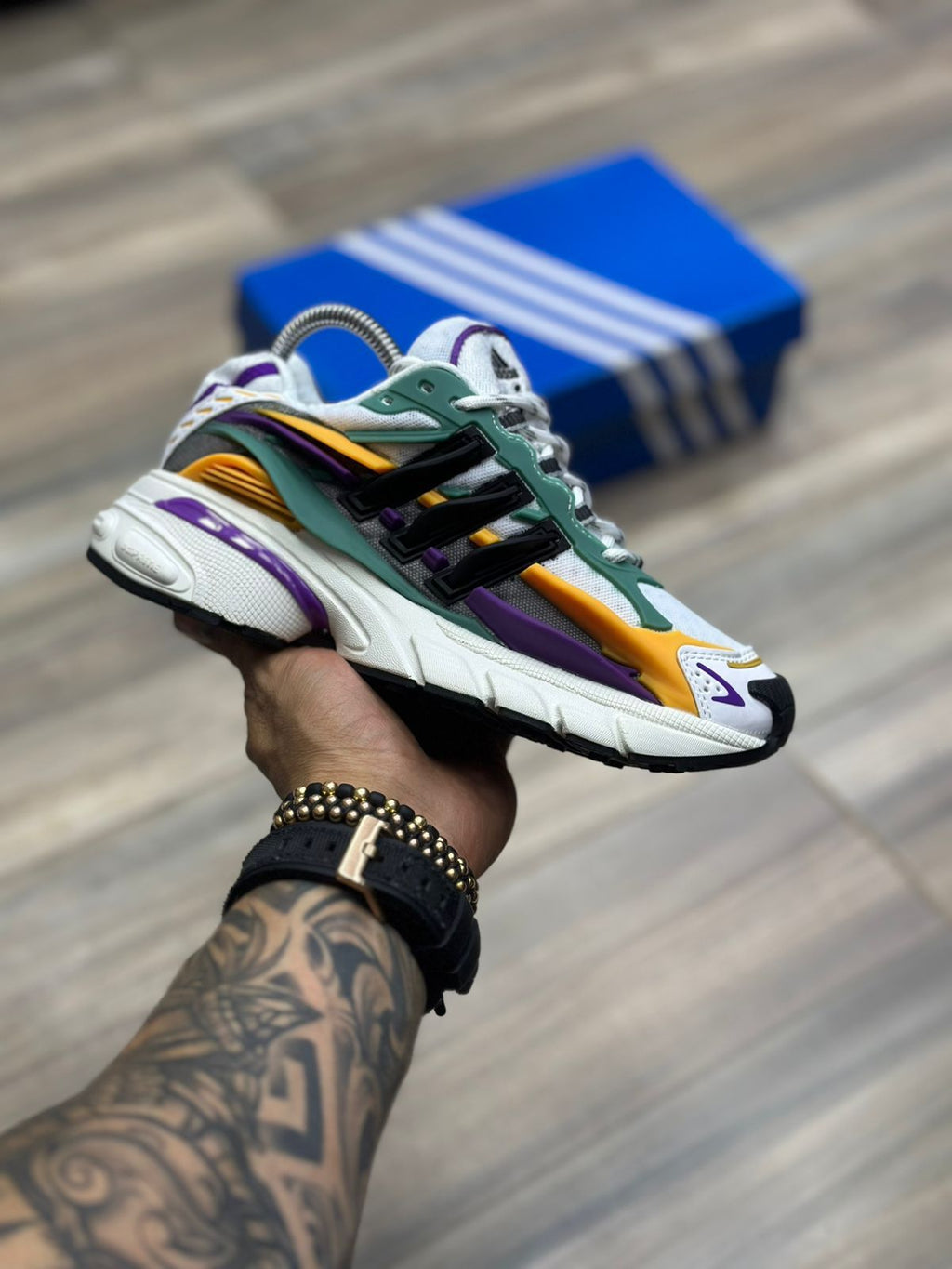 ADIDAS JELLYFISH