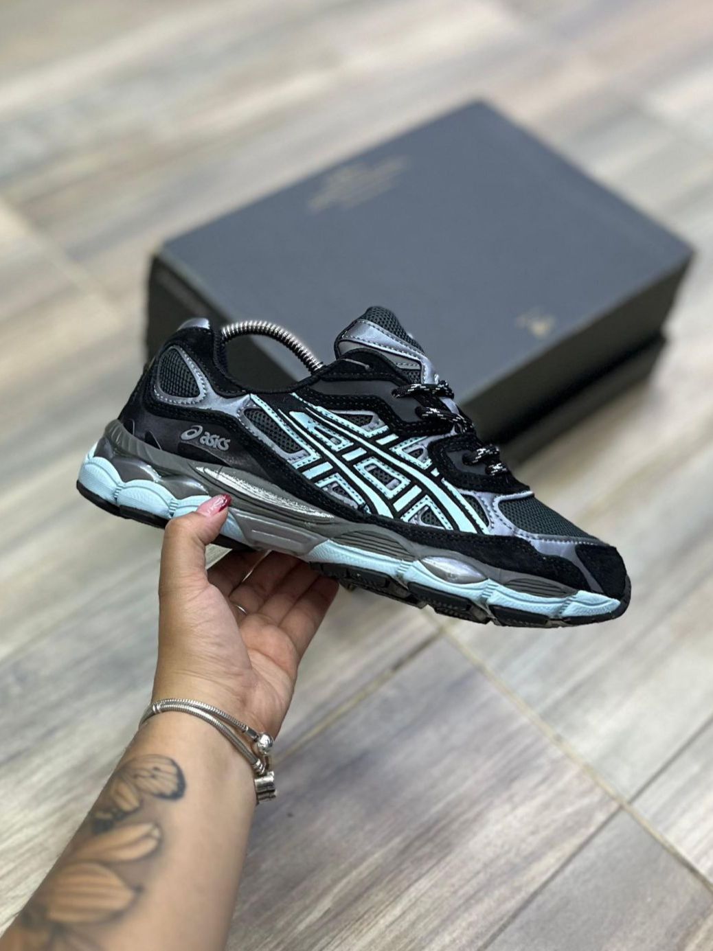 ASICS GEL NYC